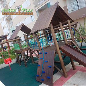 Fabricante Playground em Tronco de Eucalipto